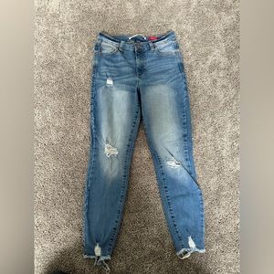 Celebrity Pink jeans. Light washed. Size 9/29. Fits like size 6.